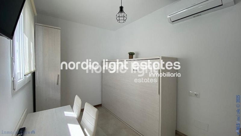 Casa adosada con 3 estudios reformados en Torrox