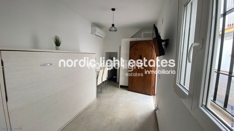 Casa adosada con 3 estudios reformados en Torrox