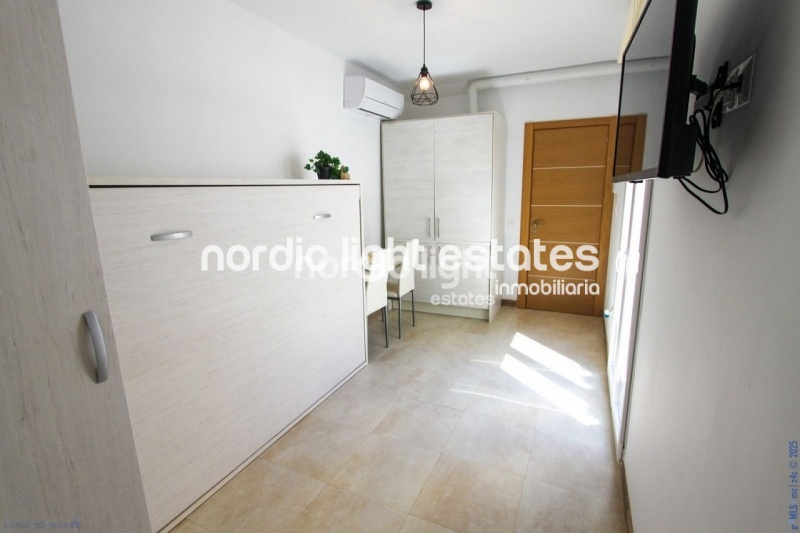 Casa adosada con 3 estudios reformados en Torrox