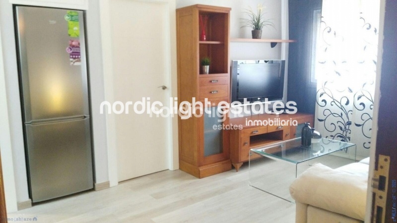 Moderno apartamento zona Avenida Barcelona en Málaga, plaza de garaje y trastero