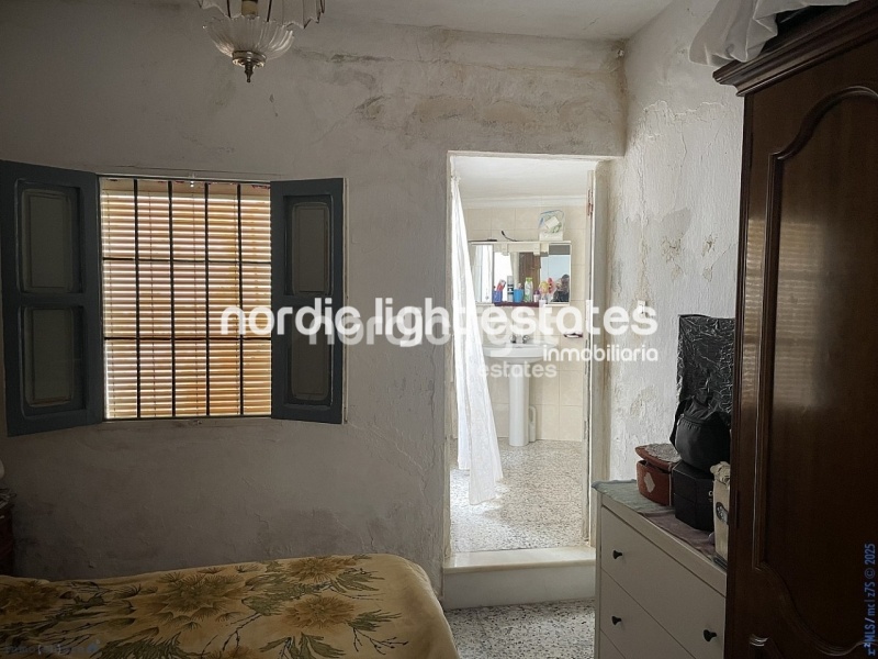 Encanto andaluz y grandes posibilidades en Torrox Pueblo