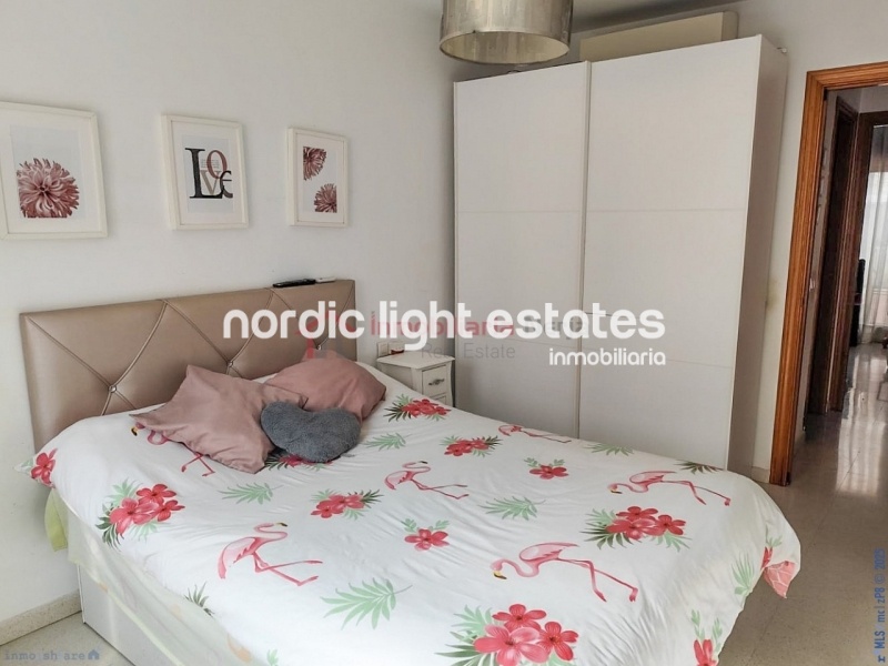 Exclusivo apartamento con gran patio en Torre del Mar, zona Azucarera
