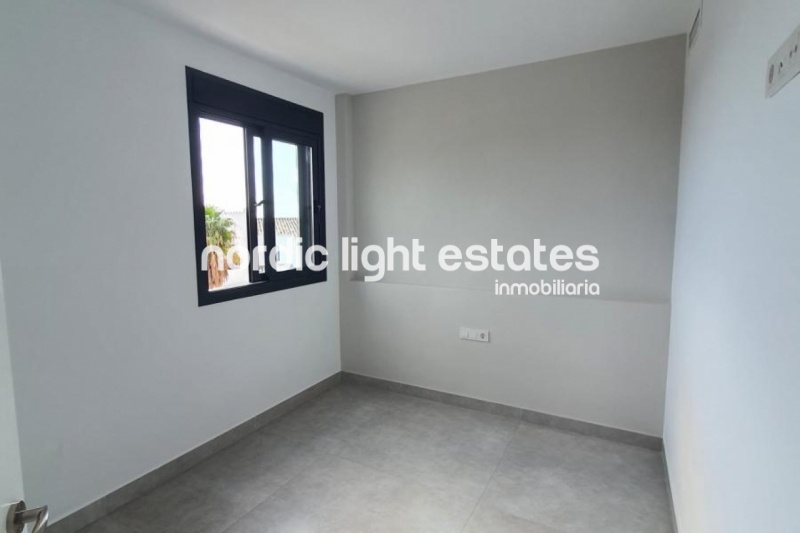 Villa a estrenar en Nerja