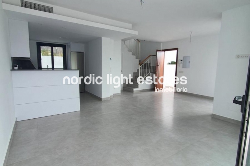 Villa a estrenar en Nerja