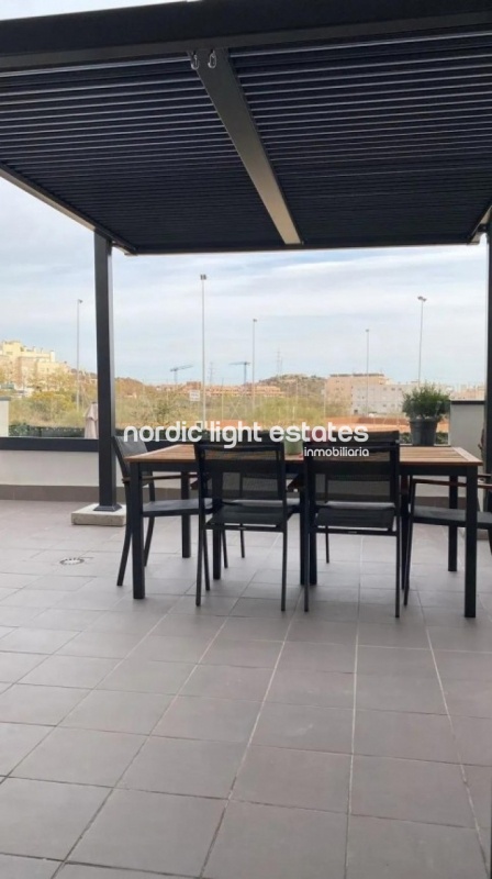 Exclusivo apartamento con terraza de 50m2 en Cañaveral, Málaga 