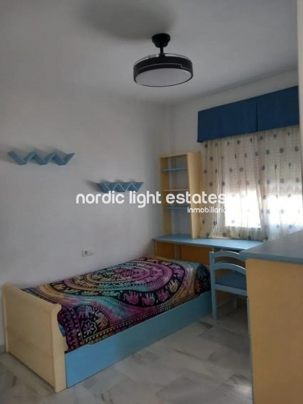 Villa con piscina y cochera para 2 coches en La Cala de Moral