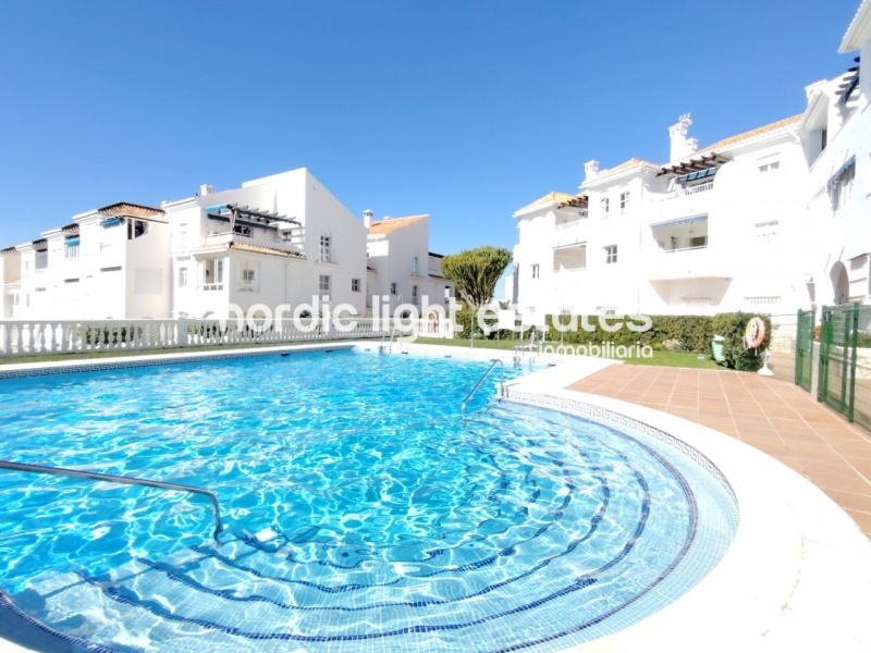Ubicación inmejorable. Exclusivo apartamento en Fuentes de Nerja, Torrecilla