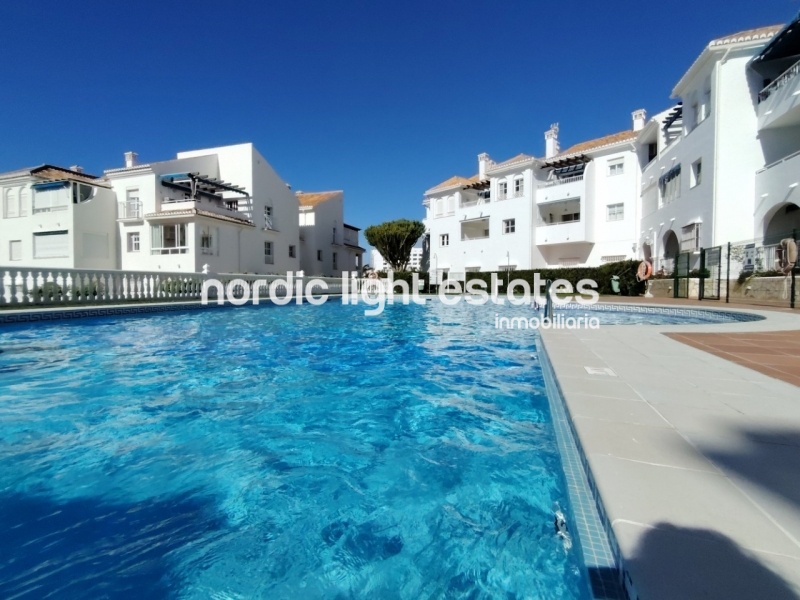 Ubicación inmejorable. Exclusivo apartamento en Fuentes de Nerja, Torrecilla