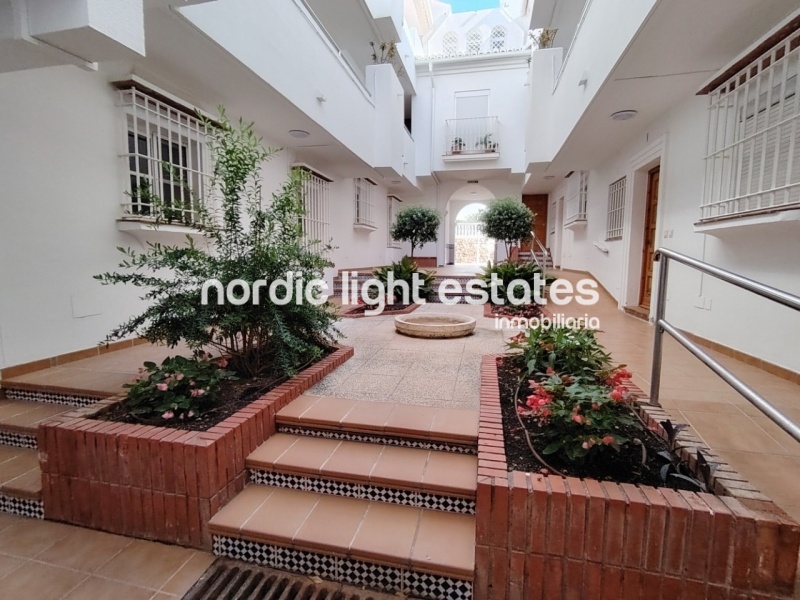 Ubicación inmejorable. Exclusivo apartamento en Fuentes de Nerja, Torrecilla