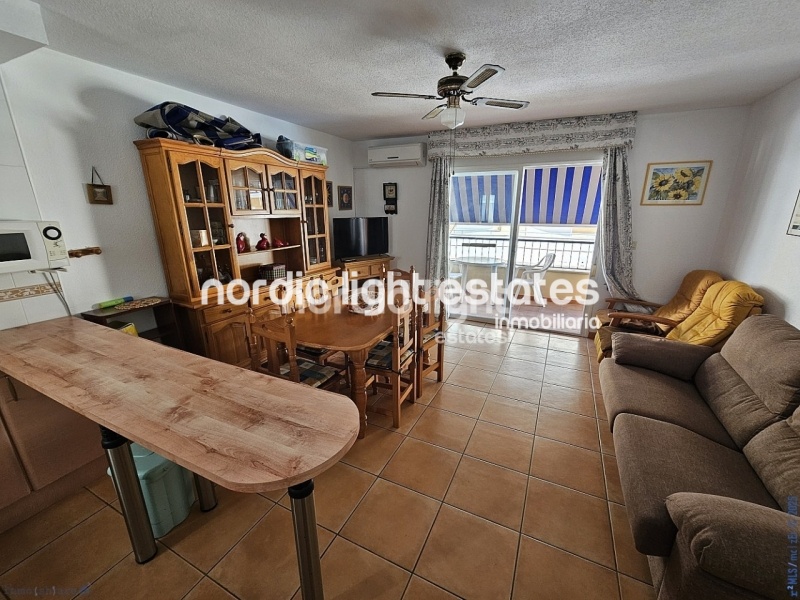 Apartment in a well-maintained gates community in Torrox Costa
