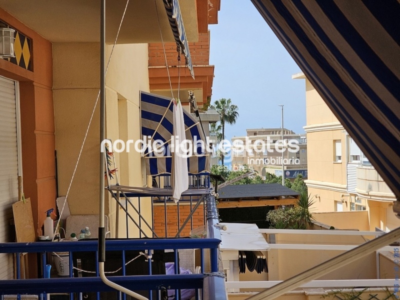 Apartment in a well-maintained gates community in Torrox Costa