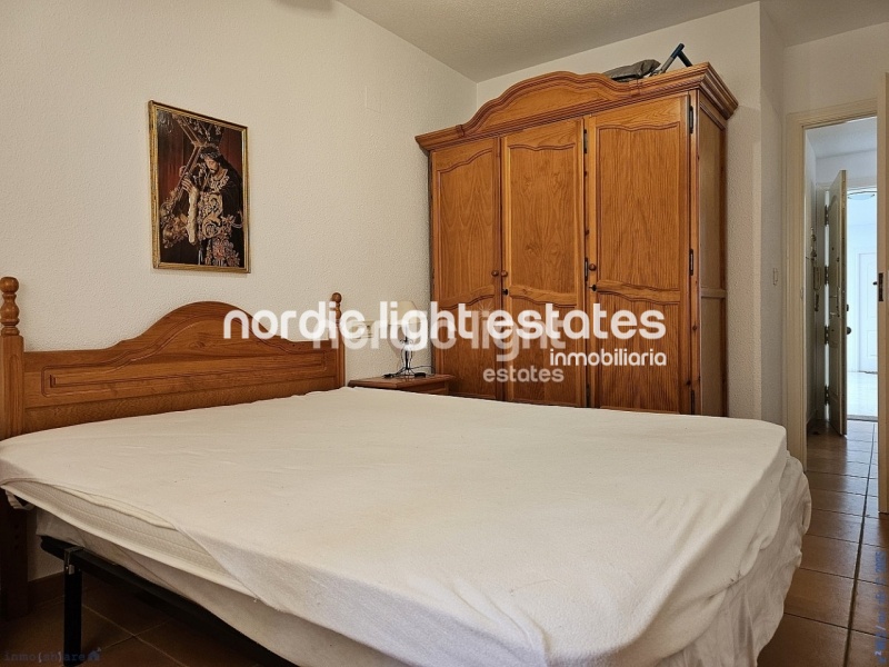 Apartment in a well-maintained gates community in Torrox Costa