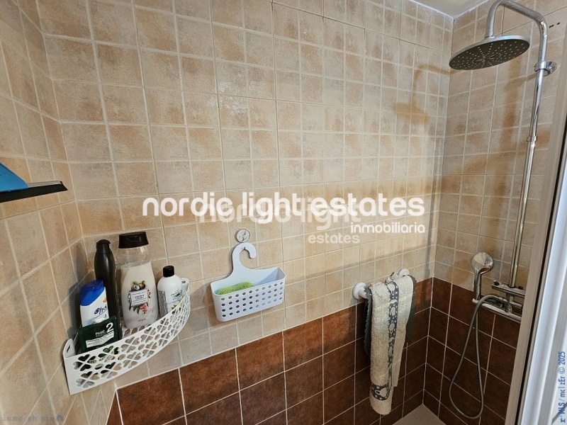 Apartment in a well-maintained gates community in Torrox Costa