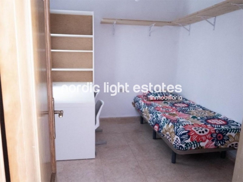 Apartamento 4 dormitorios cerca del centro histórico en Málaga capital