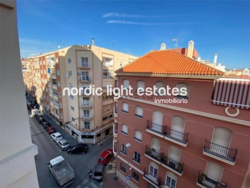 Apartamento 4 dormitorios cerca del centro histórico en Málaga capital
