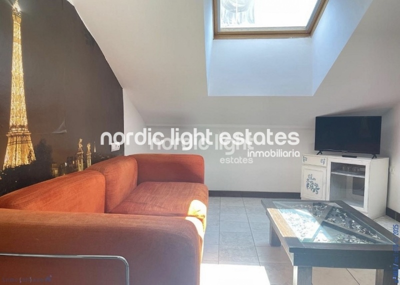 Hotel 9 dormitorios, 9 baños en Torrox