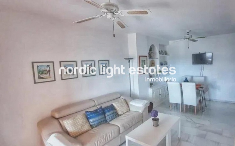 Excelente apartamento con vistas al mar en primera linea de la playa