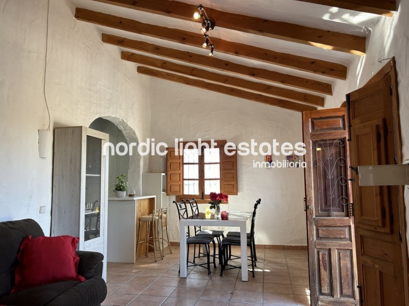Dos encantadoras villas independientes en el campo de Cómpeta