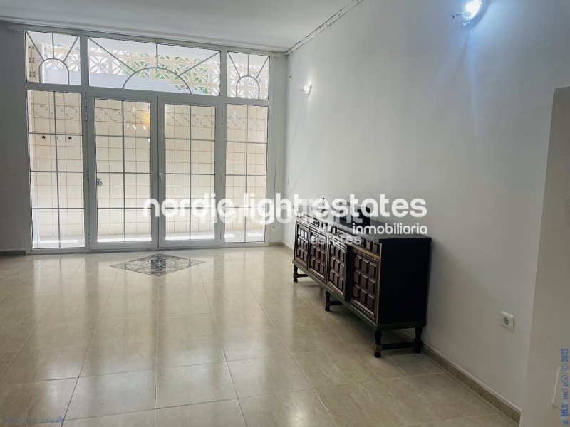 Apartamento con carácter andaluz completamente reformado en Nerja