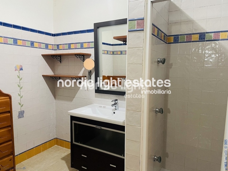 Apartamento con carácter andaluz completamente reformado en Nerja