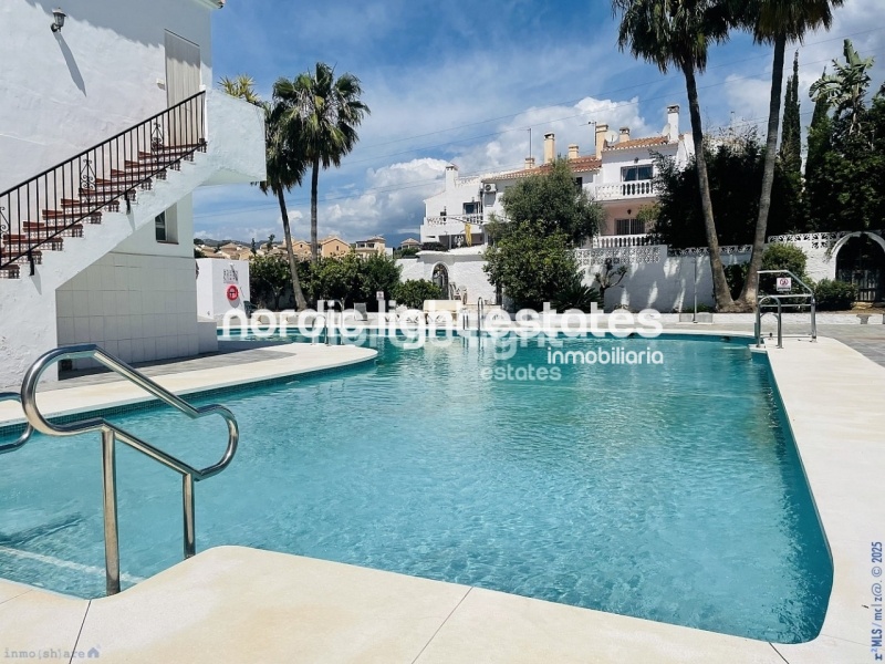 Apartamento con carácter andaluz completamente reformado en Nerja