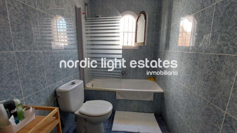 Magnificent townhouse close to Burriana Beach and to the center in Nerja