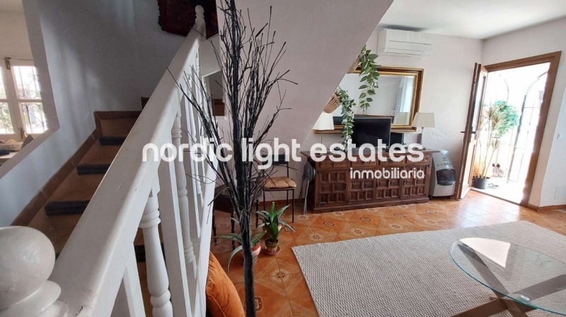 Magnificent townhouse close to Burriana Beach and to the center in Nerja