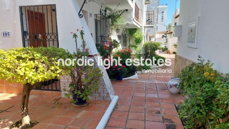 Magnificent townhouse close to Burriana Beach and to the center in Nerja