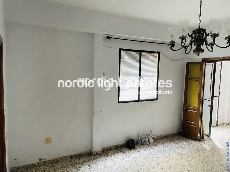 Similar properties House to renovate in Torrox Pueblo