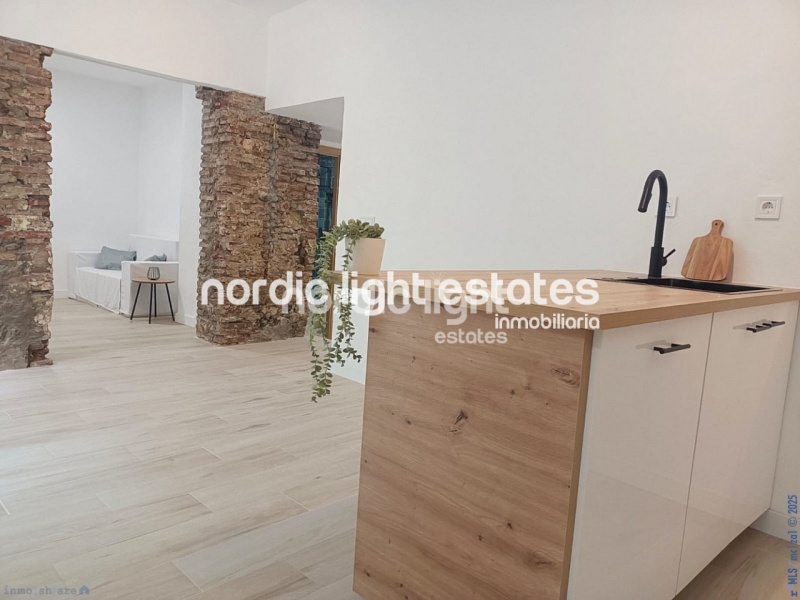 Stylish apartment with modern comfort and fully renovated in Algarrobo