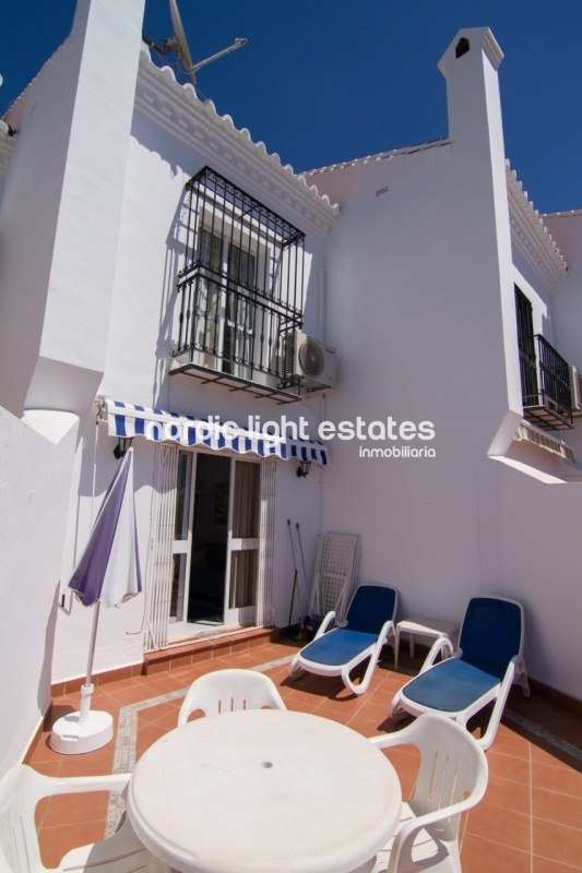 Preciosa casa en la urbanización Bajamar II en Nerja
