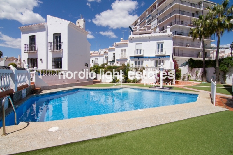 Preciosa casa en la urbanización Bajamar II en Nerja