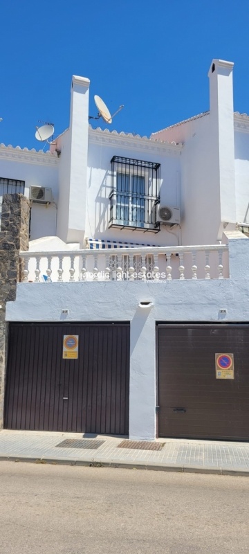 Preciosa casa en la urbanización Bajamar II en Nerja