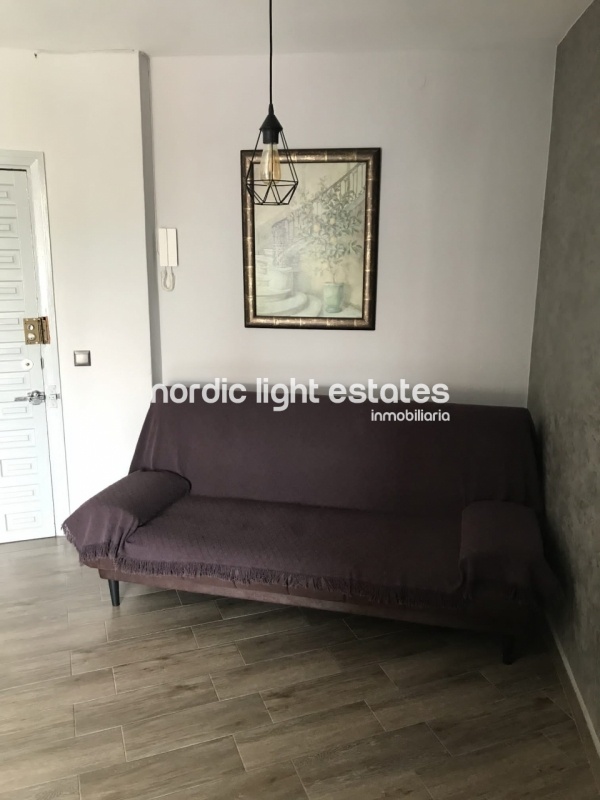 Apartamento reformado en el centro de Nerja 