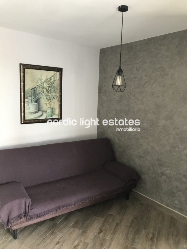 Apartamento reformado en el centro de Nerja 