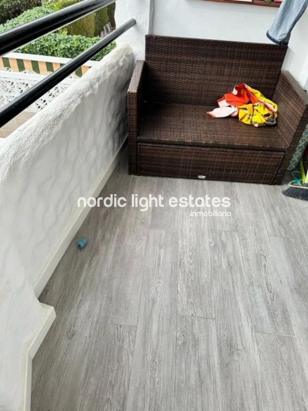 Excelente apartamento frente al mar con plaza de garaje y trastero en Benajarafe