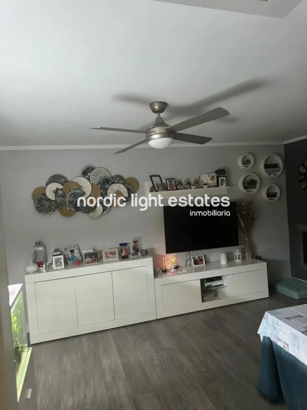 Excelente apartamento frente al mar con plaza de garaje y trastero en Benajarafe