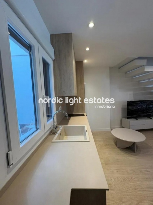 Moderna casa de nueva construcción en la zona residencial Sierra Blanquilla en Málaga capital