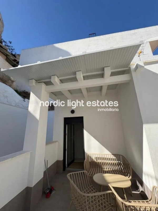 Moderna casa de nueva construcción en la zona residencial Sierra Blanquilla en Málaga capital