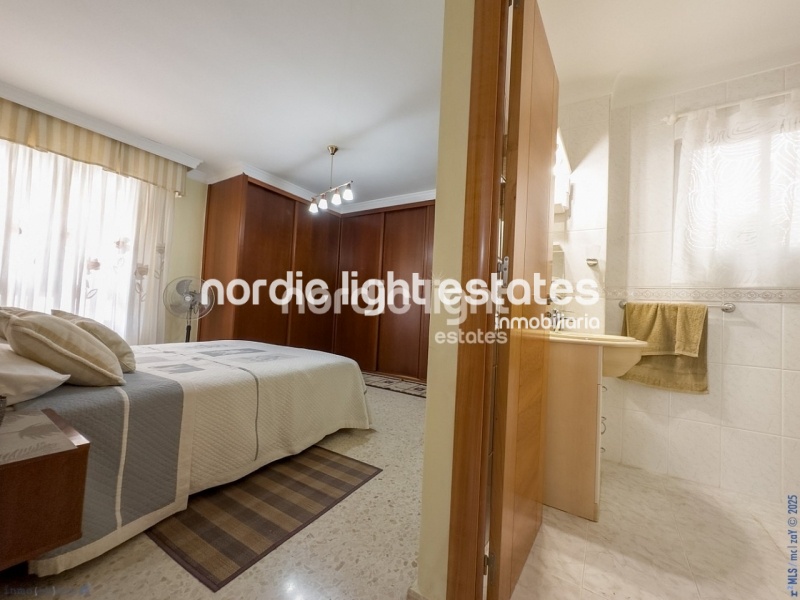 Espacioso y luminoso apartamento en el corazón de Torre del Mar