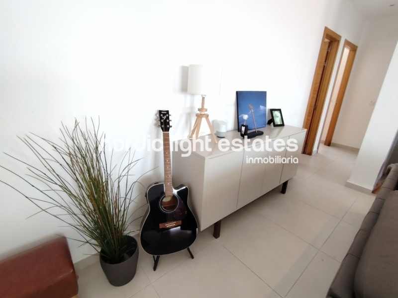 This excellente villa will take your breath away. Located in the sought-after residential area of Fuente del Badén 