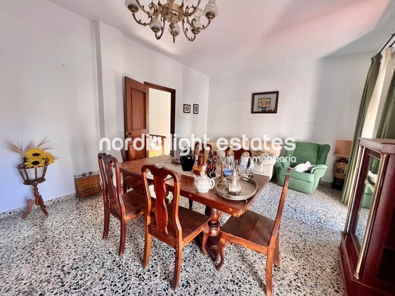 Spacious village house in the heart of Torrox Pueblo.