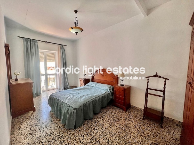 Spacious village house in the heart of Torrox Pueblo.