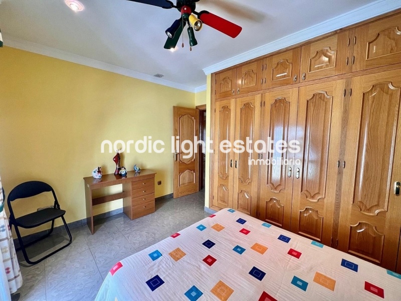 Amplio y elegante apartamento de 5 dormitorios en el centro de Torrox Pueblo