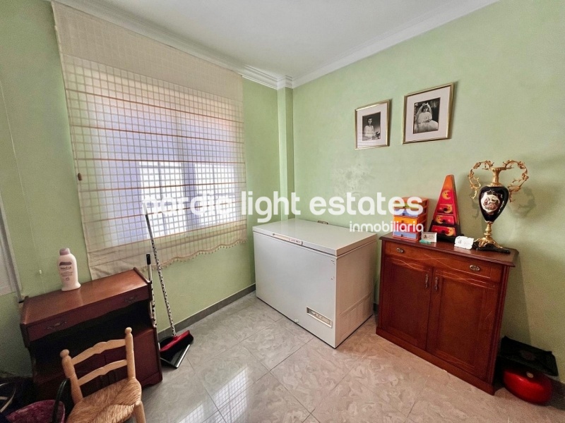 Amplio y elegante apartamento de 5 dormitorios en el centro de Torrox Pueblo