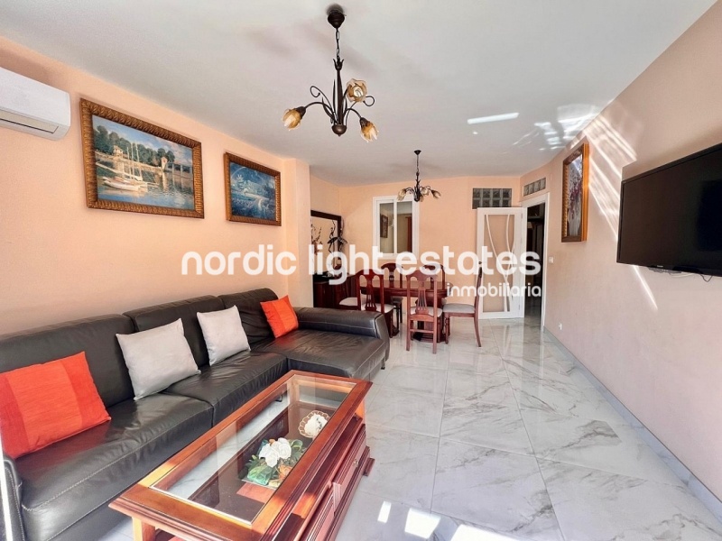 Big opportunity to buy a spacious apartment in the historic center of Torrox