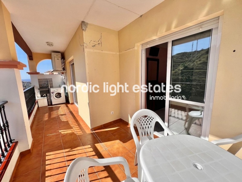 Big opportunity to buy a spacious apartment in the historic center of Torrox