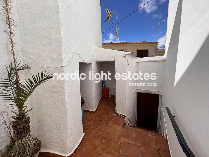 Spacious tradicional town house in the center of Torrox Pueblo