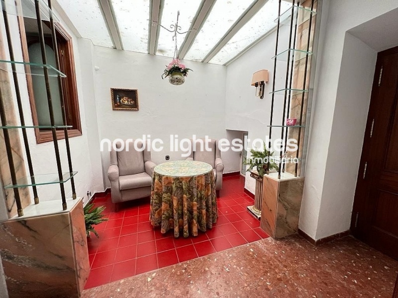 Amplio apartamento a la venta de 3 dormitorios en el centro de Torrox Pueblo