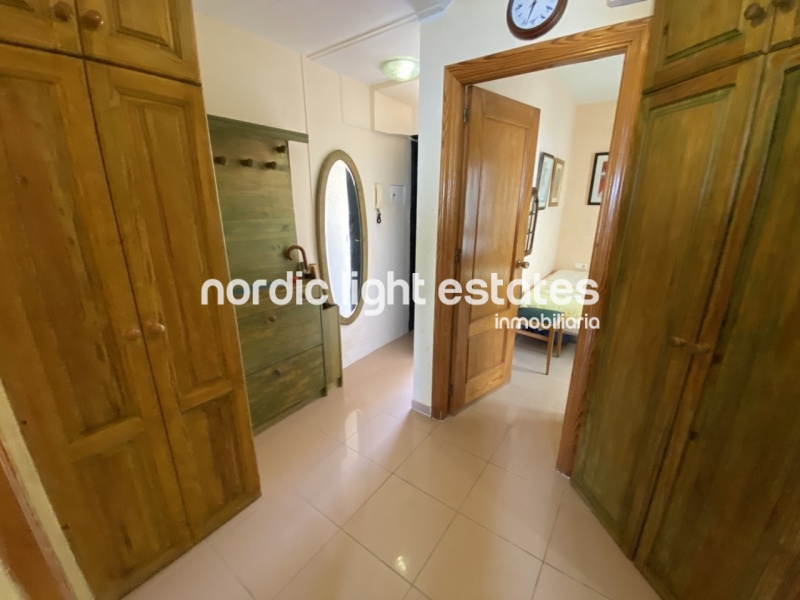 Excellent topfloor apartment second line Torrecilla Beach